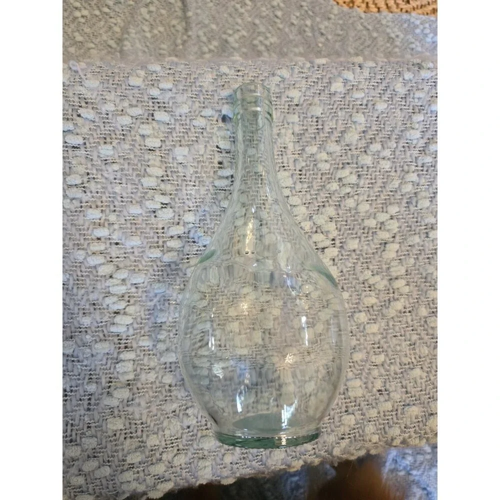 Vintage Clear Glass Bottle Vase 750 ml Embossed Decorative Carafe‎ E2